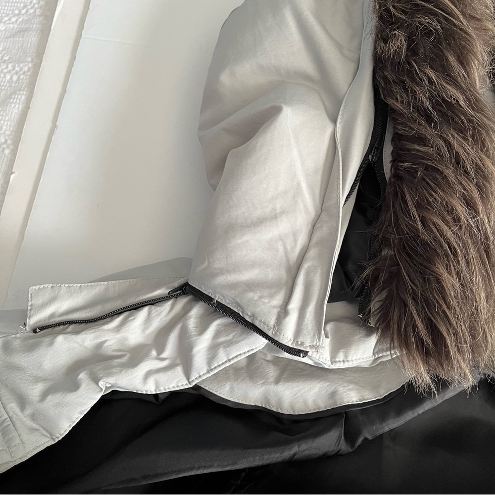 Cleo down fill Parka with removable hood Car coat length size M - Picture 10 of 16
